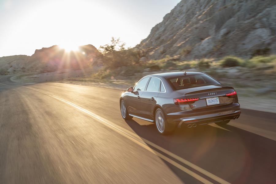  Audi S4 Sedan TFSI (B9) 2020 года  (NA) (фото 6 из 54)